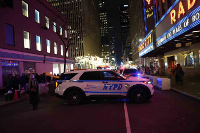 ABD’de yeni yıl yoğun güvenlik önlemleri altında coşkuyla kutlandı