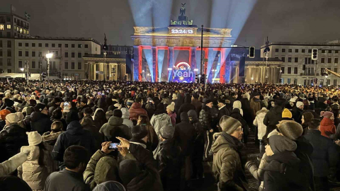 Almanya yeni yıla yoğun güvenlik önlemleri altında girdi