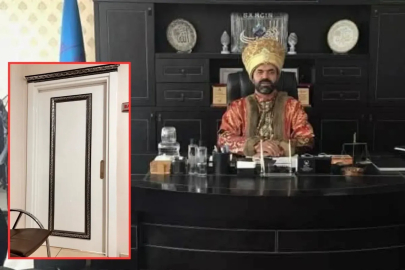 Derince Esnaf Odası’nda Tepki Çeken Görüntüler: Başkan mı, Padişah mı?