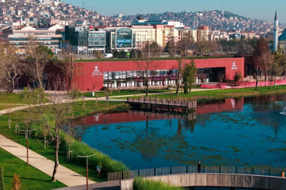İzmit’te kültüre yeni durak: Alev Alatlı Kütüphanesi kapılarını açtı
