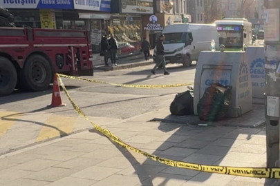 Kaldırımda Dehşet! Silahlı Saldırıda 2 Kişi Yaralandı