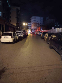 Kartal’da 5 katlı binanın çatısında yangın