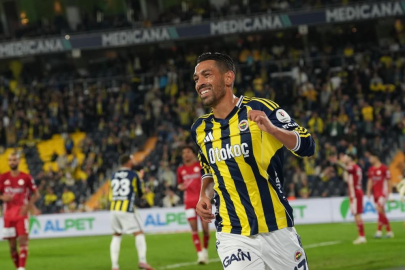 Fenerbahçe, İrfan Can Kahveci’yi Kasımpaşa’ya kiraladı
