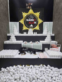 İzmir’de uyuşturucu operasyonu: 3 gözaltı