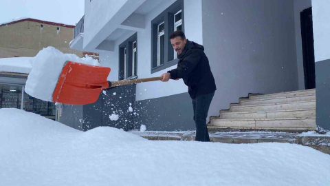 Bingöl genelinde kar yağışı etkisini sürdürüyor