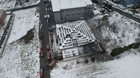 Arnavutköy’de plastik fabrikasında yangın