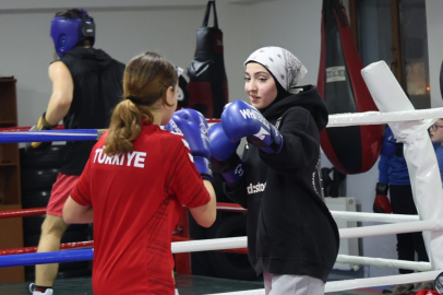 Kartepe'de çocuklar kışı sporla geçiriyor