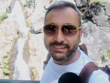 İzmirli gazeteci Hasan Yıldırım, organ nakil için donör bekliyor