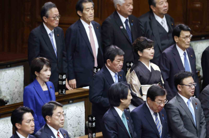 Japonya Temsilciler Meclisi erken seçim kararı doğrultusunda feshedildi