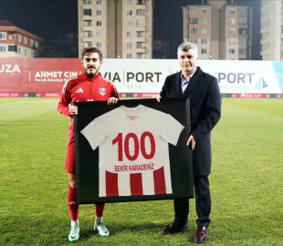 Bekir Karadeniz, Pendikspor’da 100. maçına çıktı