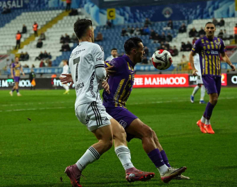 Trendyol Süper Lig: Eyüpspor: 0 - Beşiktaş: 1 (Maç devam ediyor)