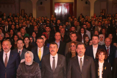 Bakan Tekin: "Okul Dışı Öğrenme Ortamları projemizi Türkiye Yüzyılı Maarif Modelimizin sahadaki en görünür halkalarından birisi olarak kabul ediyoruz"