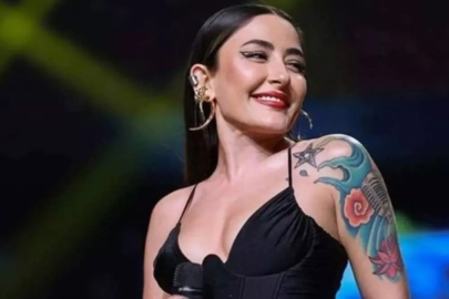 Melek Mosso sevenlerini korkuttu!