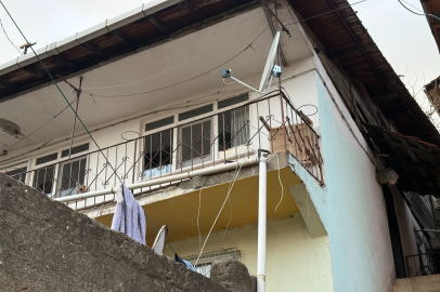 İzmit’te Evde Çökme Paniği: AFAD İnceledi, Bina Tahliye Edildi