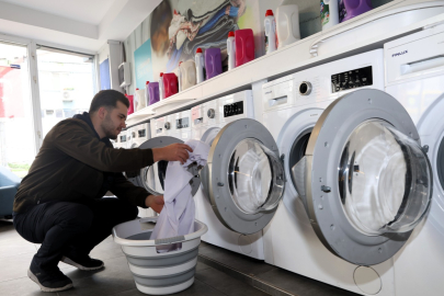 Üniversite öğrencilerine ücretsiz çamaşırhane hizmeti