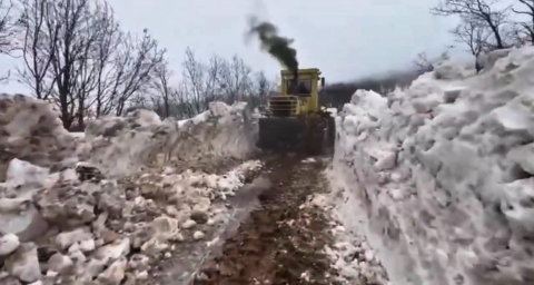 Yayladere’de karla mücadele çalışmaları sürüyor