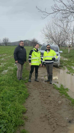 İzmir’de gazeteci habere giderken haber oldu