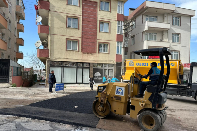 Gebze'de ulaşım konforu için asfalt yama çalışması yapılıyor