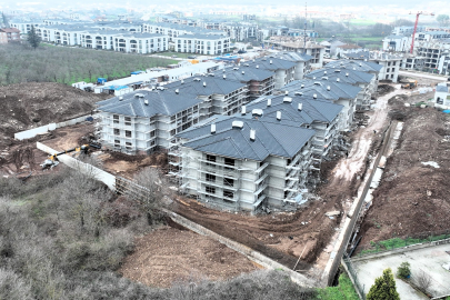 Kartepe Kent Konut Evleri'nde inşaatın yarısı tamamlandı