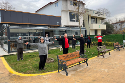 +60 Yaş Kulübü’nde spor ve zihinsel egzersiz bir arada