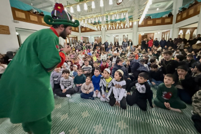 Gölcüklü çocuklar Ramazan coşkusunu camilerde yaşıyor