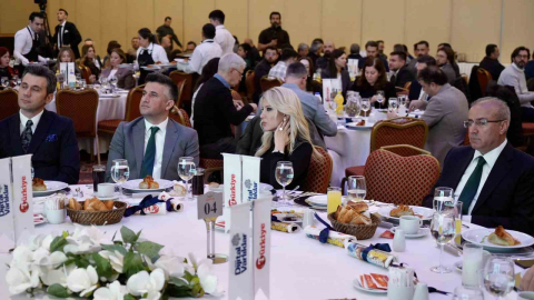 Türkiye Gazetesi ve İhlas Medya Dijital Varlıklar, sektör temsilcilerini iftar programında buluşturdu