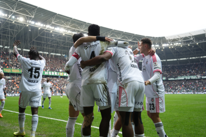 Trendyol Süper Lig: Kocaelispor: 0 - Beşiktaş: 1 (Maç sonucu)