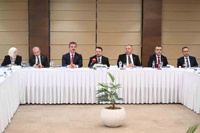 Bakan Gürlek: "İzmir, Ankara ve İstanbul’da bir irtibat bürosu kuracağız"