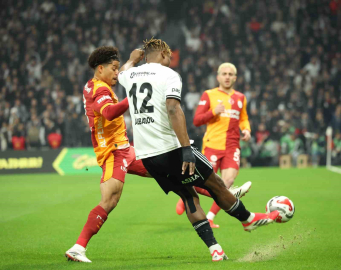 Trendyol Süper Lig: Beşiktaş: 0 - Galatasaray: 0 (Maç devam ediyor)