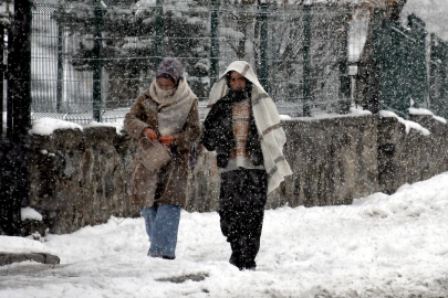 Türkiye’ye Soğuk Hava Geliyor Sıcaklıklar 4 Derece Düşecek, Kar Uyarısı Yapıldı