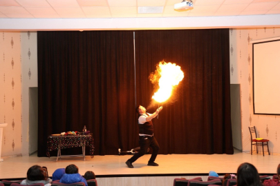 Kartepe'de çocuklar ramazan etkinliklerinde tiyatro oyunlarıyla buluştu