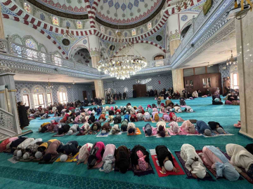 Pursaklar’da minikler camileri tanıyor