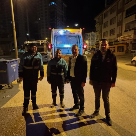 Pursaklar Belediyesi, temizlik için 24 saat sahada