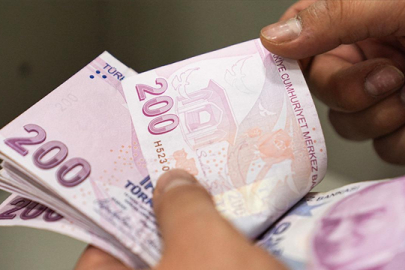 Emeklilere ikramiye ve aylık ödemeleri yarın başlıyor