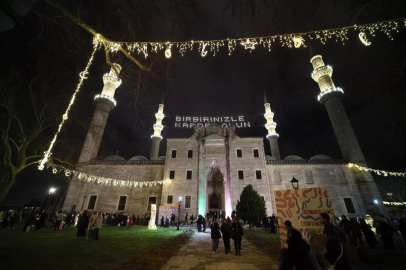 Fatih Belediyesinden anlamlı etkinlik: Çocuklar ve aileler Ramazan ruhunu doyasıya yaşadı