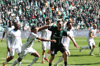 Trendyol Süper Lig: Kocaelispor: 1 - Konyaspor: 2 (Maç sonucu)