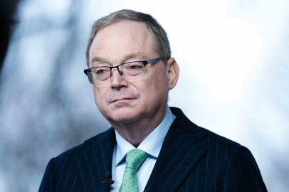 Beyaz Saray Ekonomi Konseyi Direktörü: "Petrol tankerleri Hürmüz Boğazı’ndan geçmeye başladı"