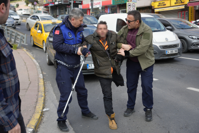 Dilencinin üzerinden çıkan para say say bitmedi