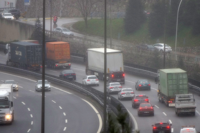 TEM'de bayram yoğunluğu başladı: Trafik akıcı seyrediyor