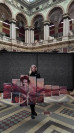 Rus ressam Kirillova’nın "Aşık Veysel Portresi" Saint Petersburg’da "Laureate" ödülüne layık görüldü