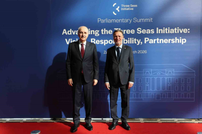 Kurtulmuş: "Orta Doğu’da yaşanan insani trajedi karşısında kayıtsız kalmamız mümkün değildir"