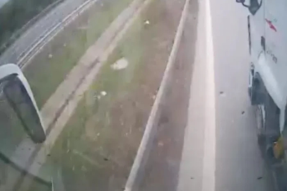 Otobüs şoförünün manevrası faciayı önledi: O anlar kamerada
