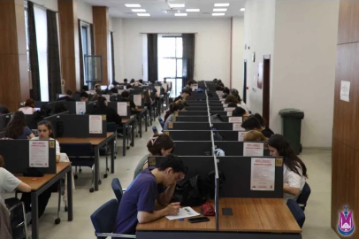 Şehzadeler Gençlik Evi Kütüphanesi’nde Sesli Çalışma Salonu hizmete girecek
