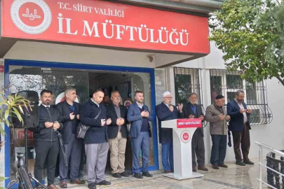 Siirt’te umreciler dualarla uğurlandı
