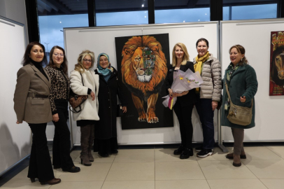 Kartepe'de elektronik atıklardan oluşan sergi açıldı