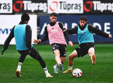 Beşiktaş, günü iki antrenmanla tamamladı