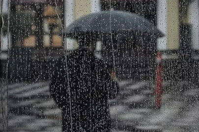 Kocaeli’de Mevsim Şaşırtıyor: Bahar Gitti, Yağmur Geldi