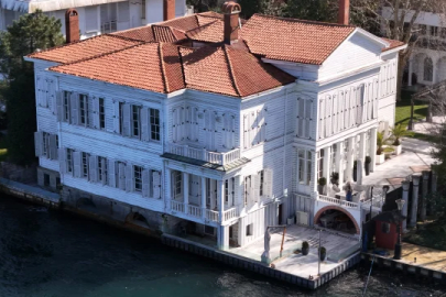 "Kurtlar Vadisi" ile hafızalara kazınan yalı satışta