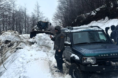 Kartepe Zirvesi Nisan Öncesi Beyaza Büründü