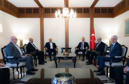 Dışişleri Bakanı Hakan Fidan, Hamas Siyasi Büro Üyesi Halil Hayye başkanlığındaki Hamas heyeti ile Ankara’da görüştü.